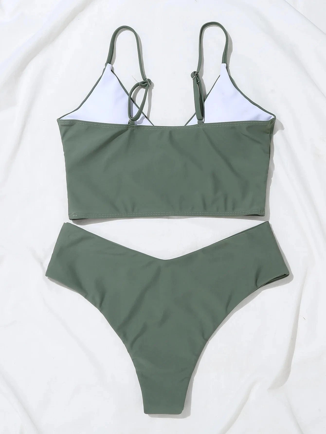 Bikini 2 Pièces Croisé: Élégance & Confort