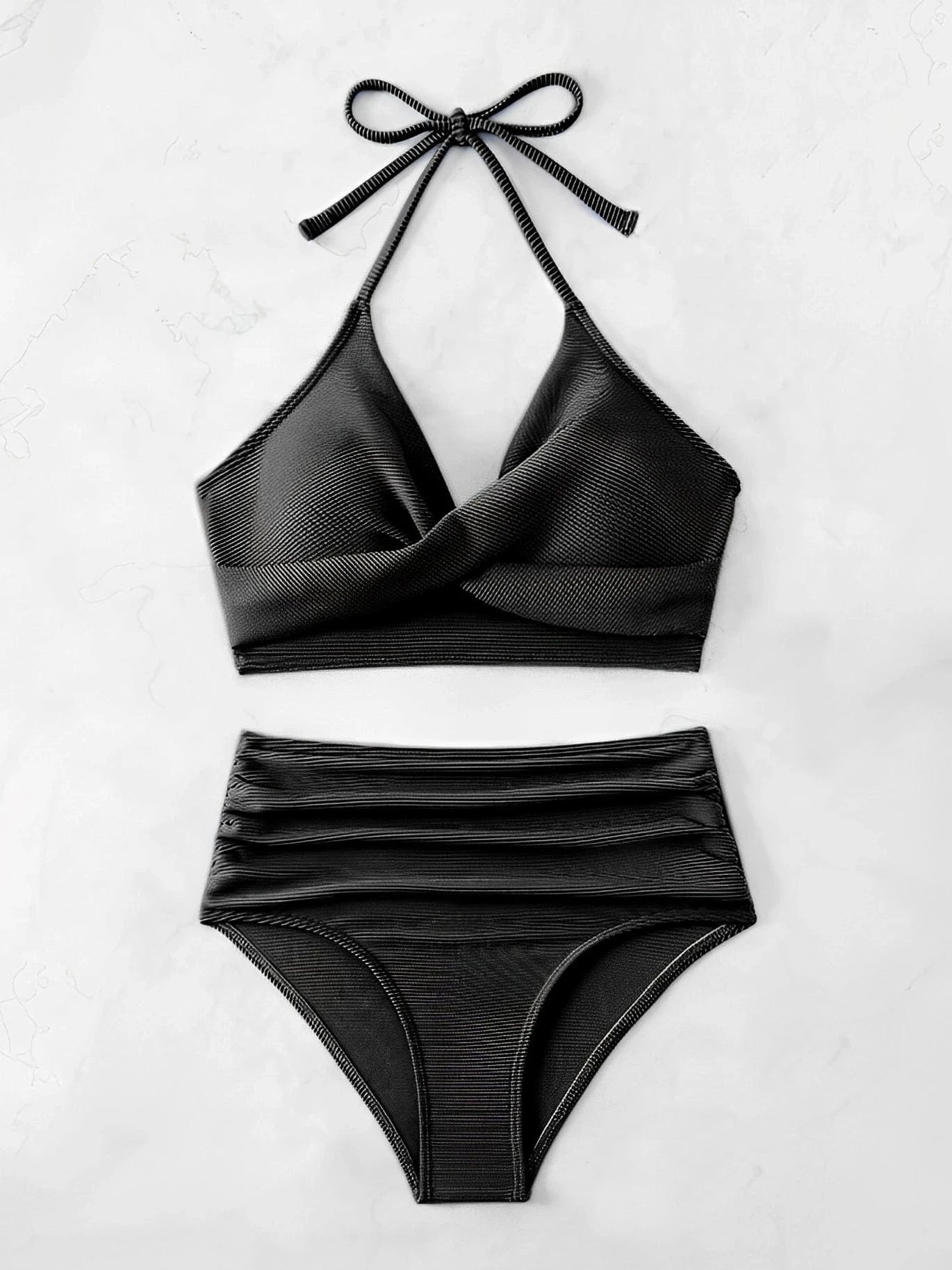 Bikini Deux Pièces Vif Style Croisé – Élégance et Confort pour Vos Moments d'Été