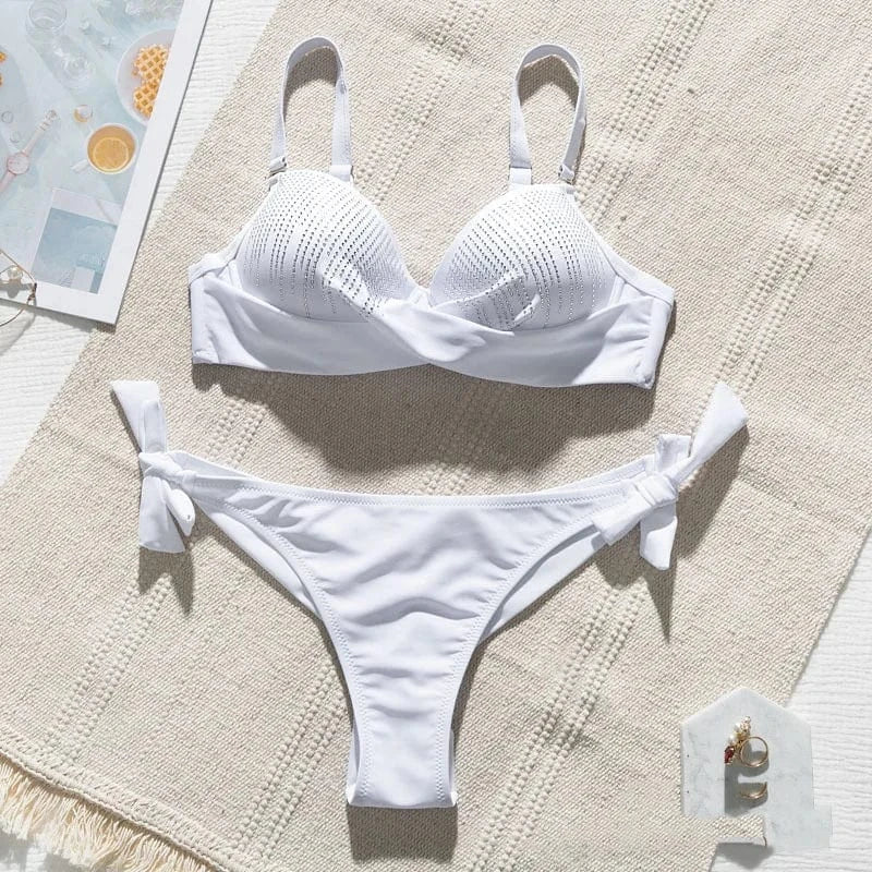Bikini Tendance à Armatures - Élégance et Confort pour Éclat Estival