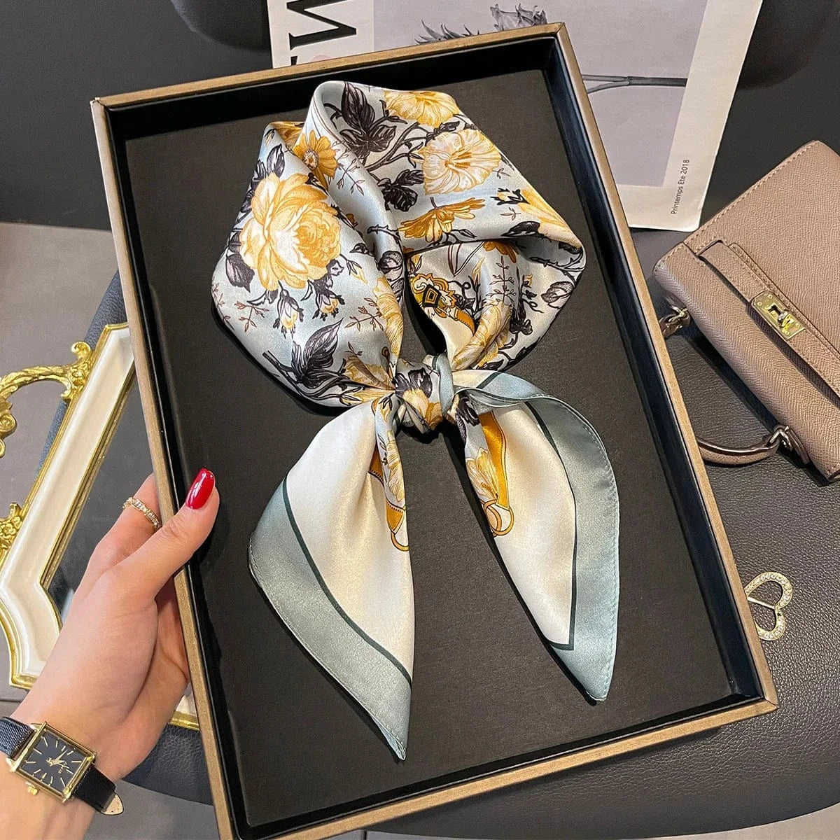 Carré 100% Soie Foulard Fleuri Femme Chic 70x70cm
