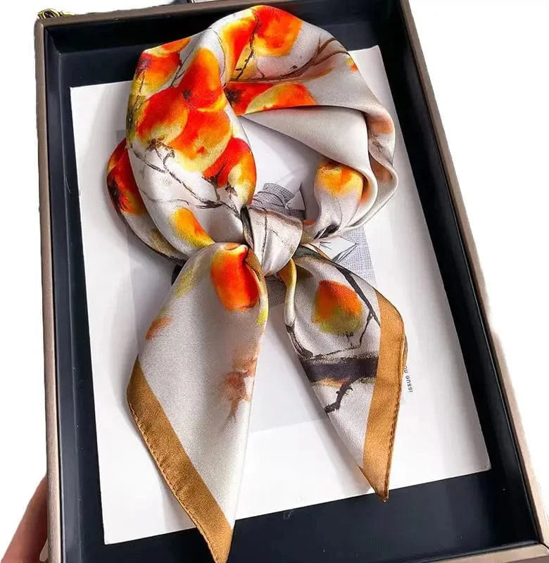Carré 100% Soie – Foulard imprimé rameaux fruitiers orange impressionniste 70x70cm