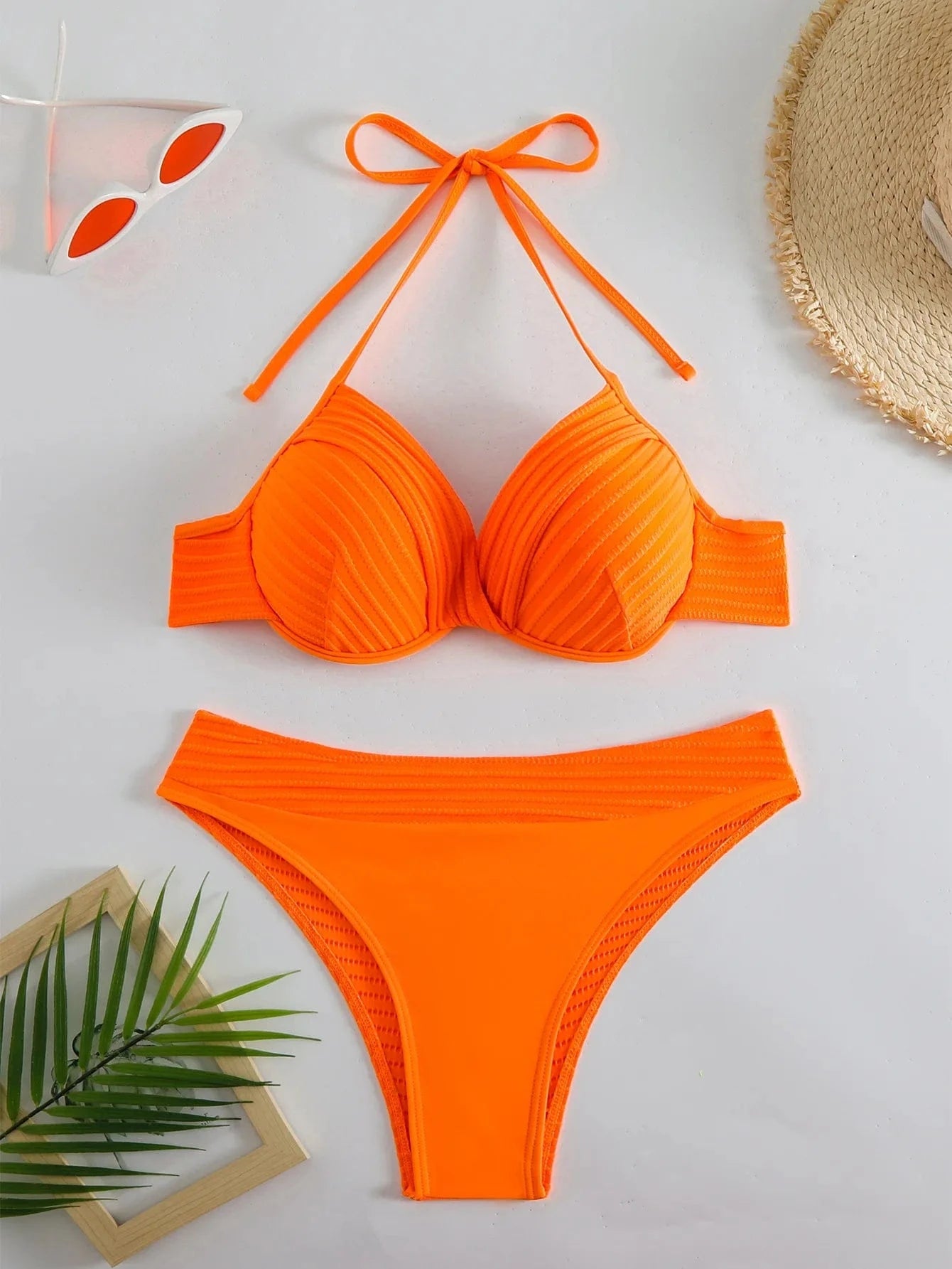 Élégant Bikini Blanc en Tissu Texturé - Style Chic et Moderne Orange / S