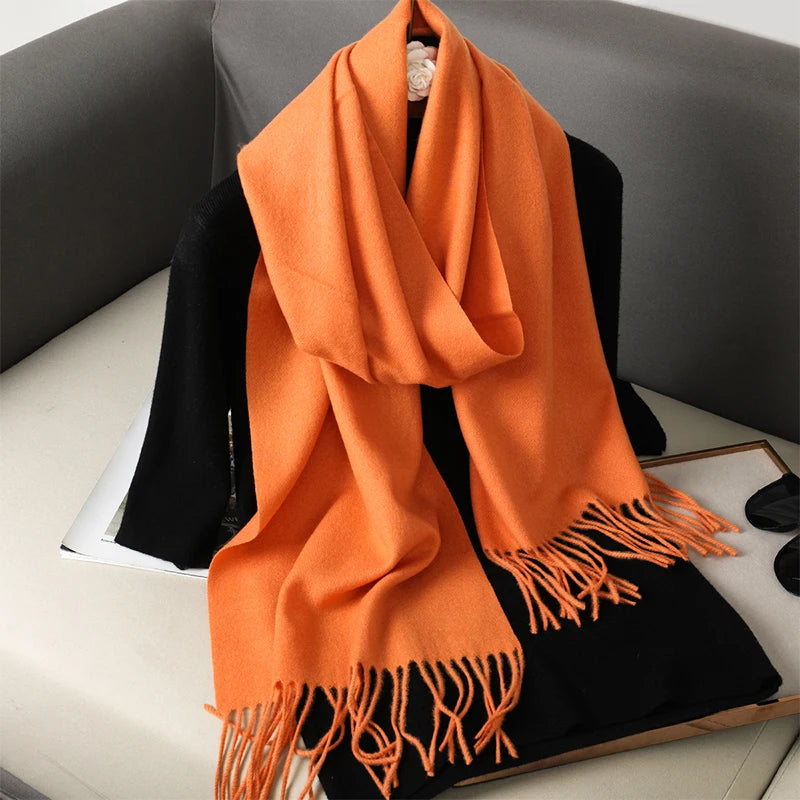 Echarpe Cachemire Mandarine Veloutée - Foulard Chic et Doux avec Franges